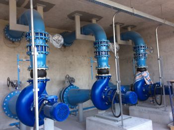 Lắp đặt đường ống công nghệ Nhà máy xử lý nước Yên Bình